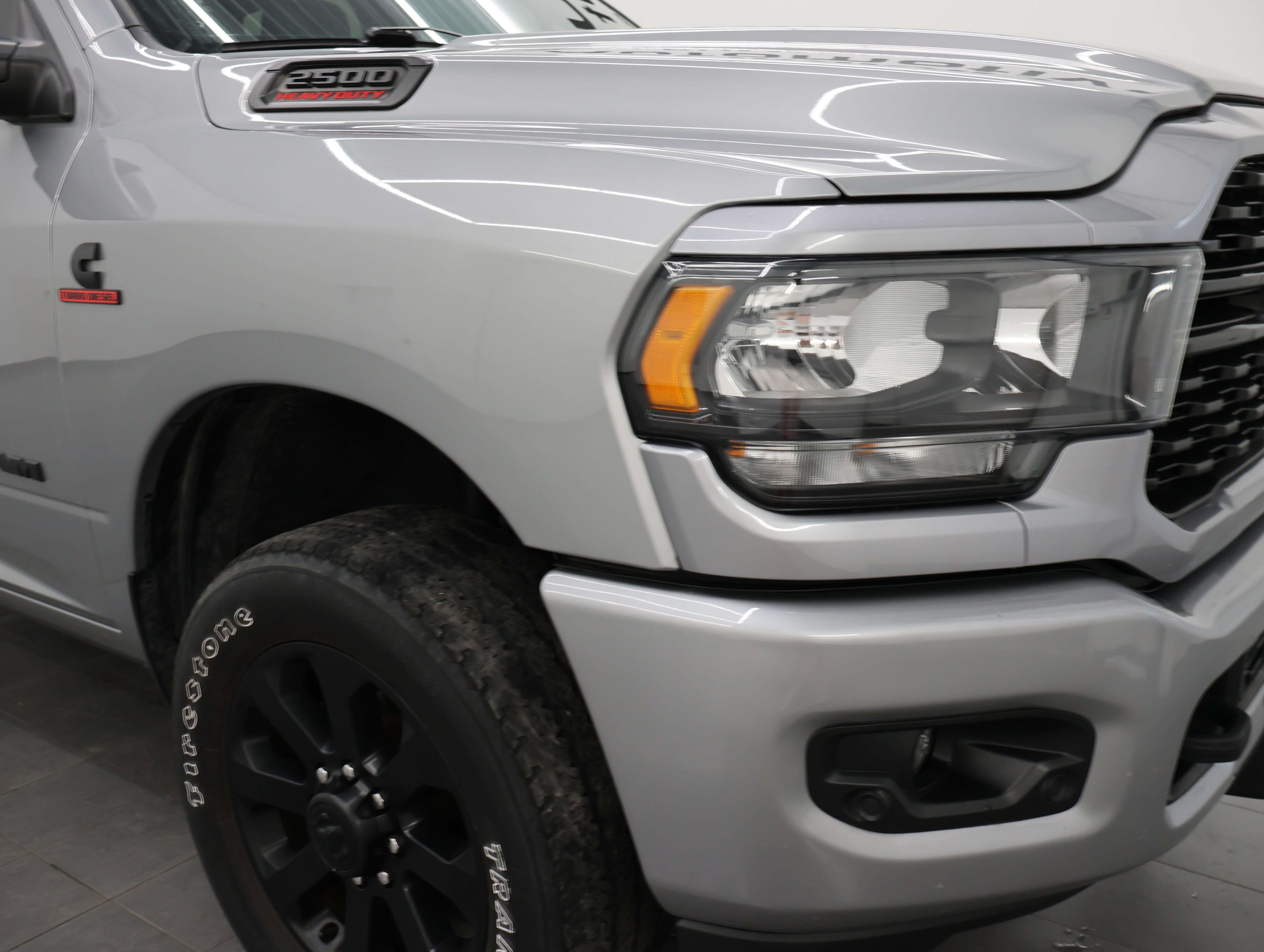Used 2022 RAM 2500 Big Horn w/ Night Edition AWD/4WD image 23