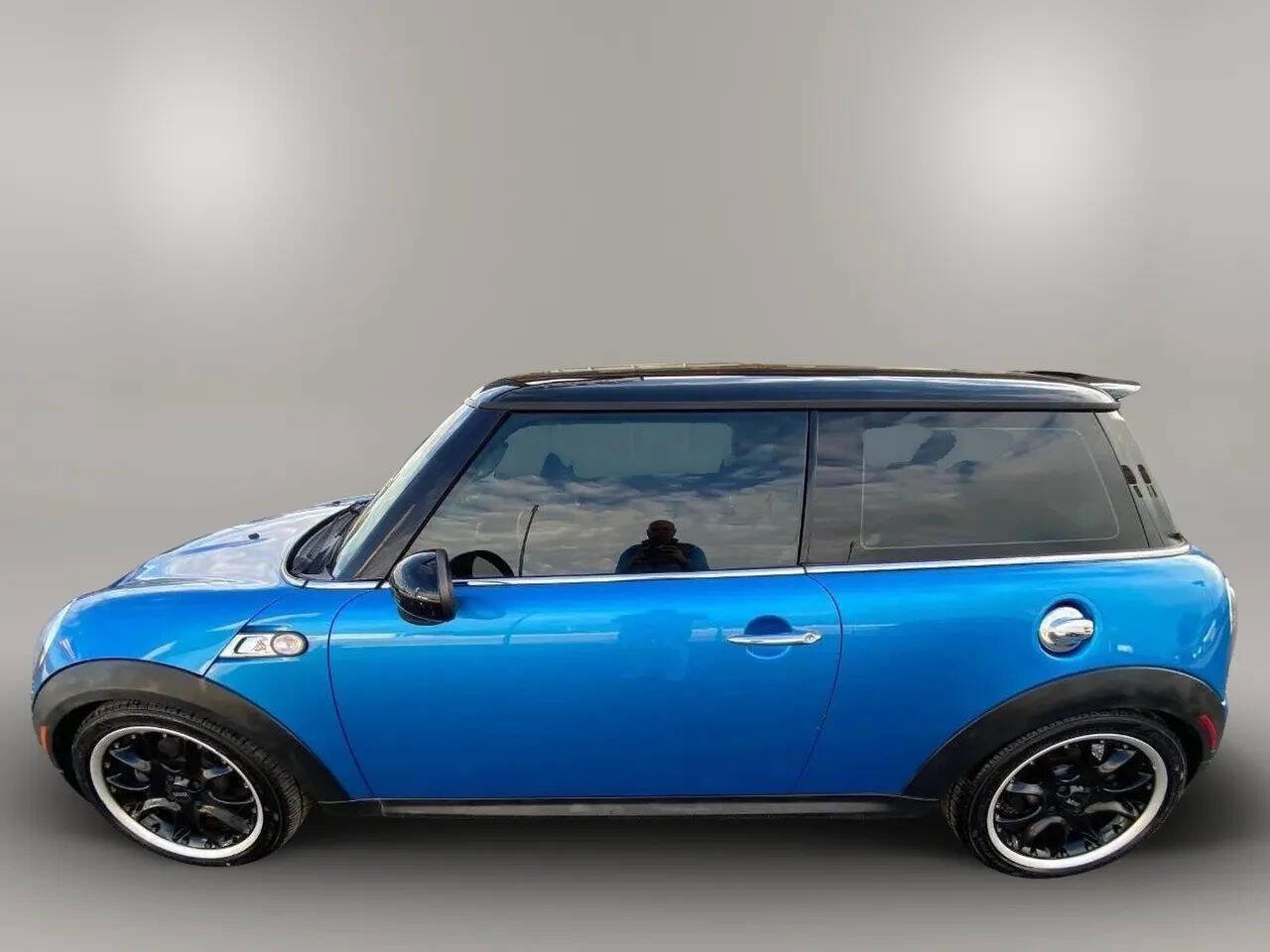 Used 2011 MINI Cooper S image 7