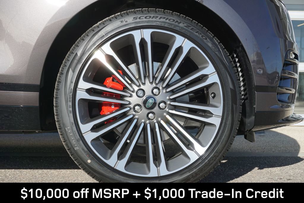 New 2025 Land Rover Range Rover Velar Dynamic SE image 34