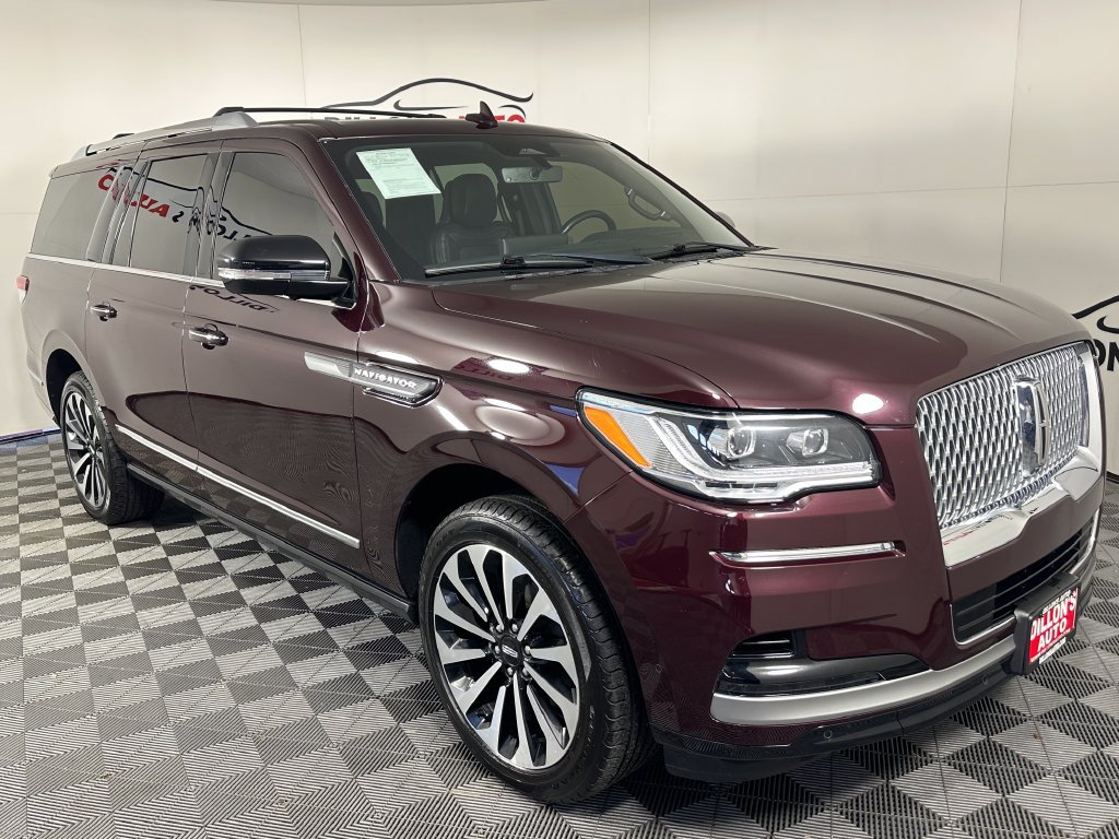 Used 2024 Lincoln Navigator L Reserve AWD/4WD image 11