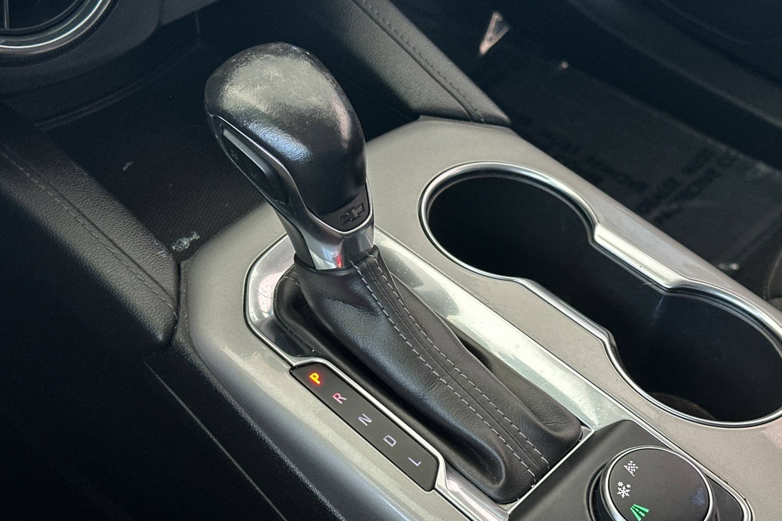 Used 2019 Chevrolet Blazer LT FWD image 28
