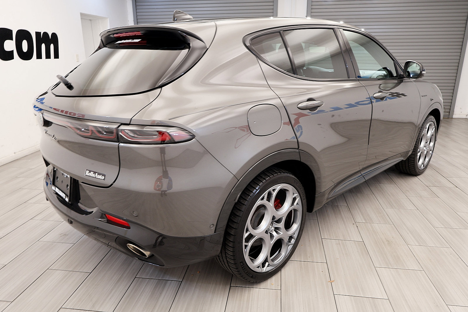 Used 2024 Alfa Romeo Tonale Veloce AWD/4WD image 5