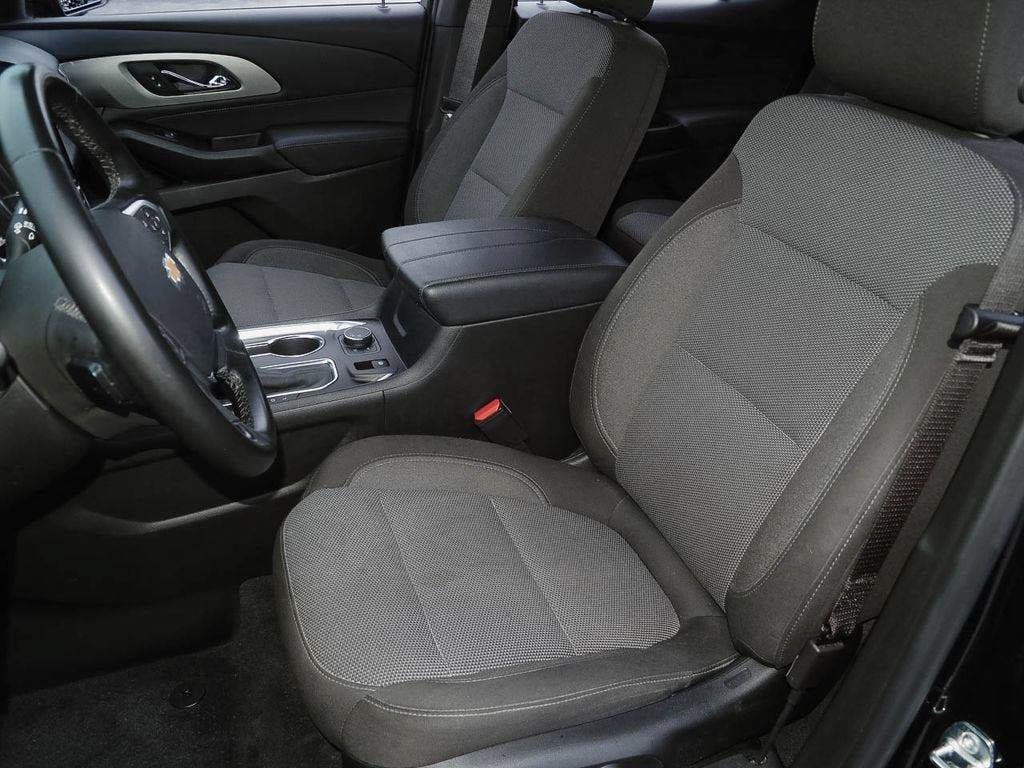 Certified 2023 Chevrolet Traverse LT FWD image 22