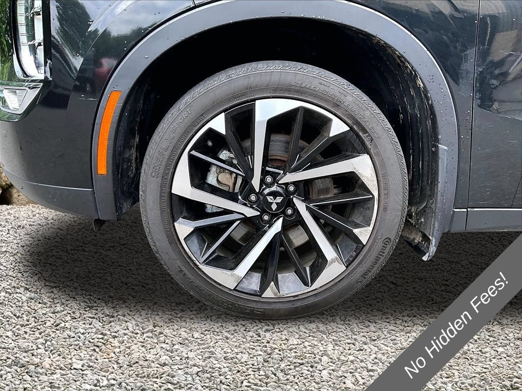 Used 2023 Mitsubishi Outlander SE FWD image 8