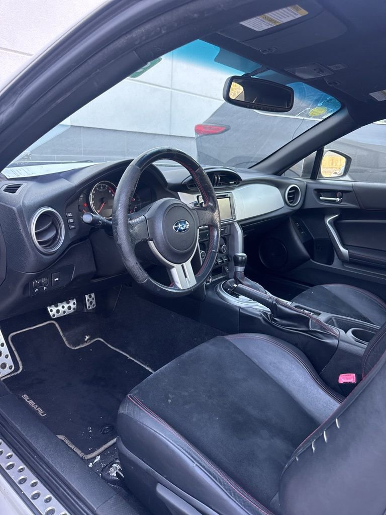 Used 2014 Subaru BRZ Limited w/ Popular Package #2B RWD image 2
