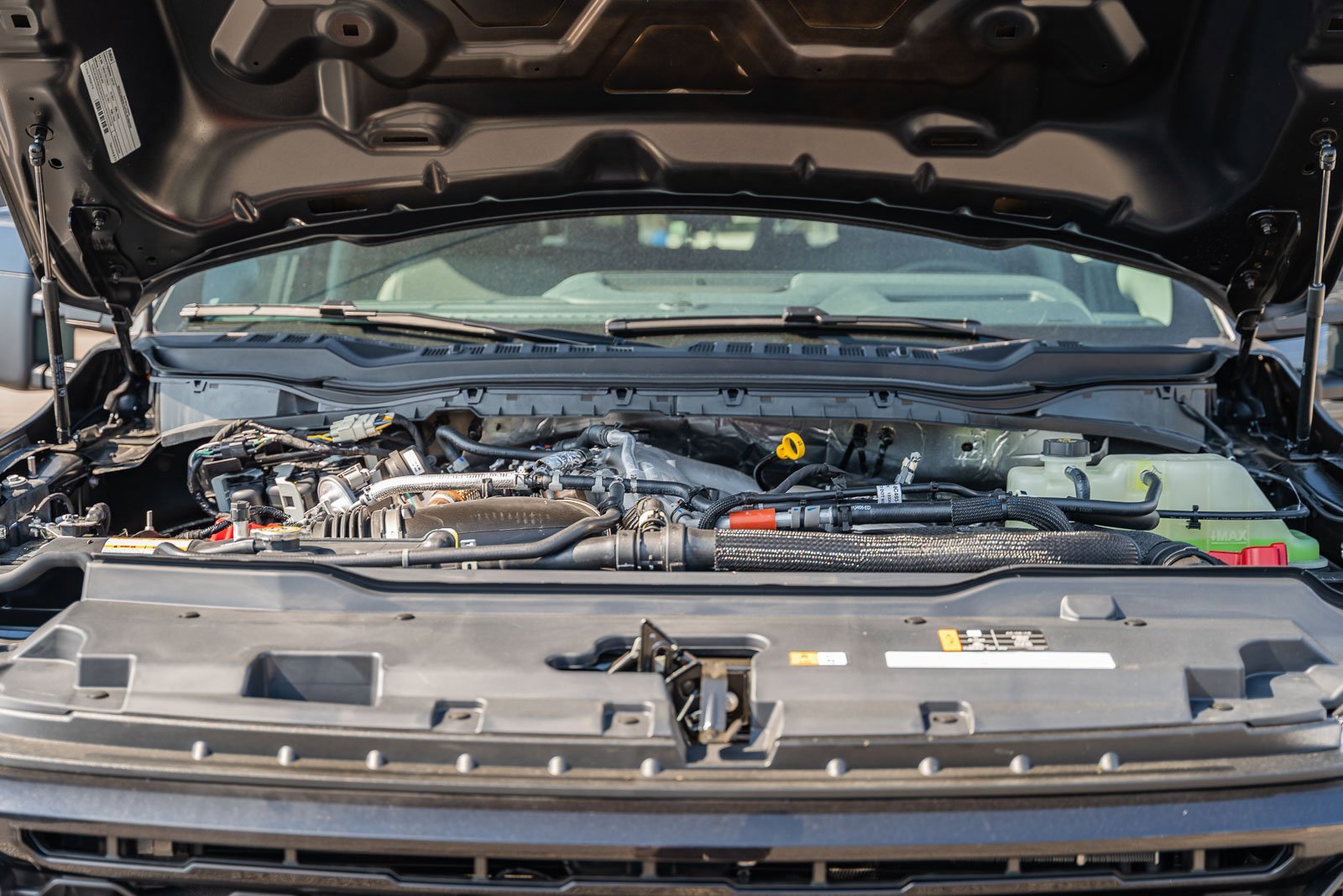 New 2025 Ford F250 Lariat w/ Lariat Ultimate Package image 27