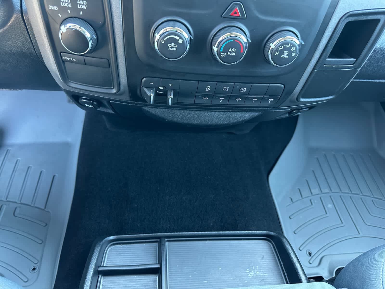 Used 2018 RAM 3500 Tradesman w/ Popular Equipment Group AWD/4WD image 12