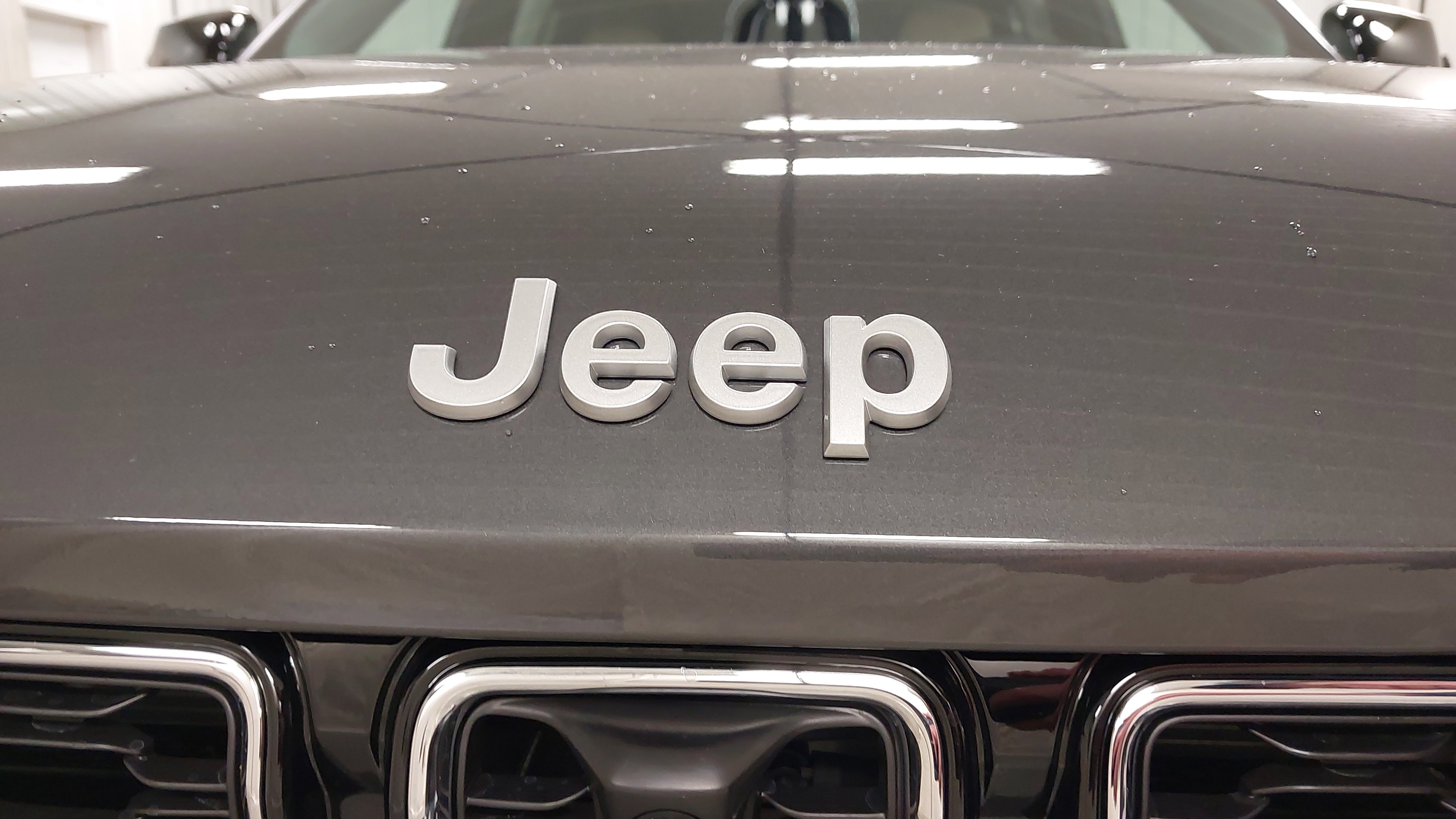 New 2025 Jeep Grand Cherokee L Limited w/ Luxury Tech Group II image 31