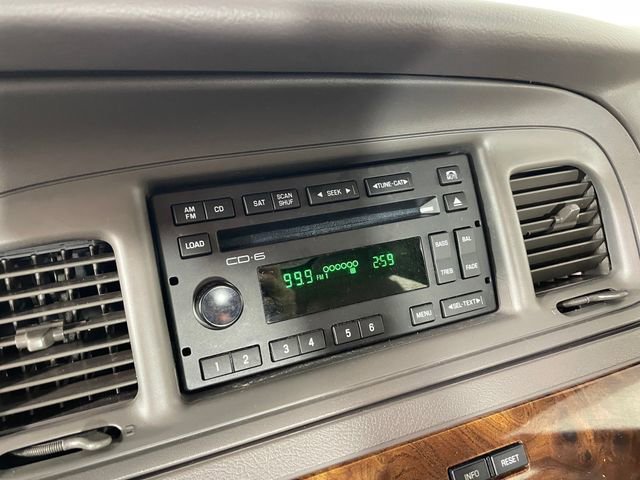 Used 2008 Mercury Grand Marquis LS image 7