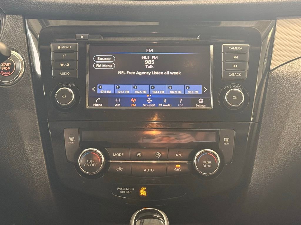 Used 2020 Nissan Rogue Sport SV w/ Technology Package image 27