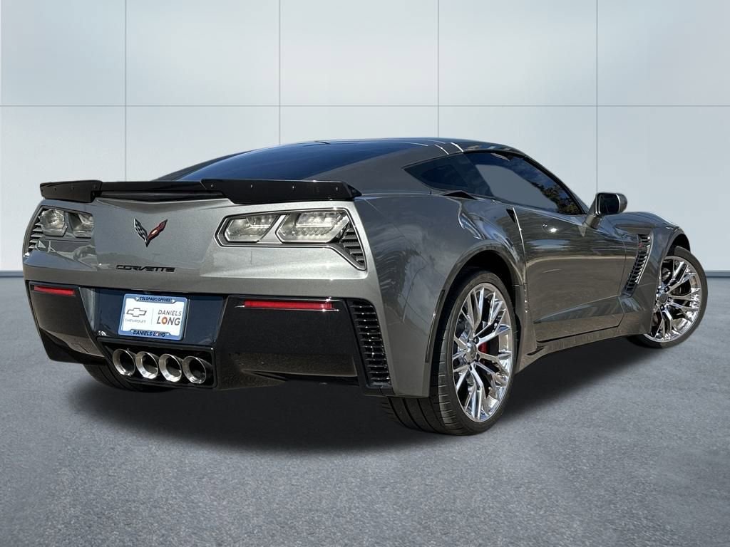 Used 2016 Chevrolet Corvette Z06 w/ 3LZ Preferred Equipment Group image 2