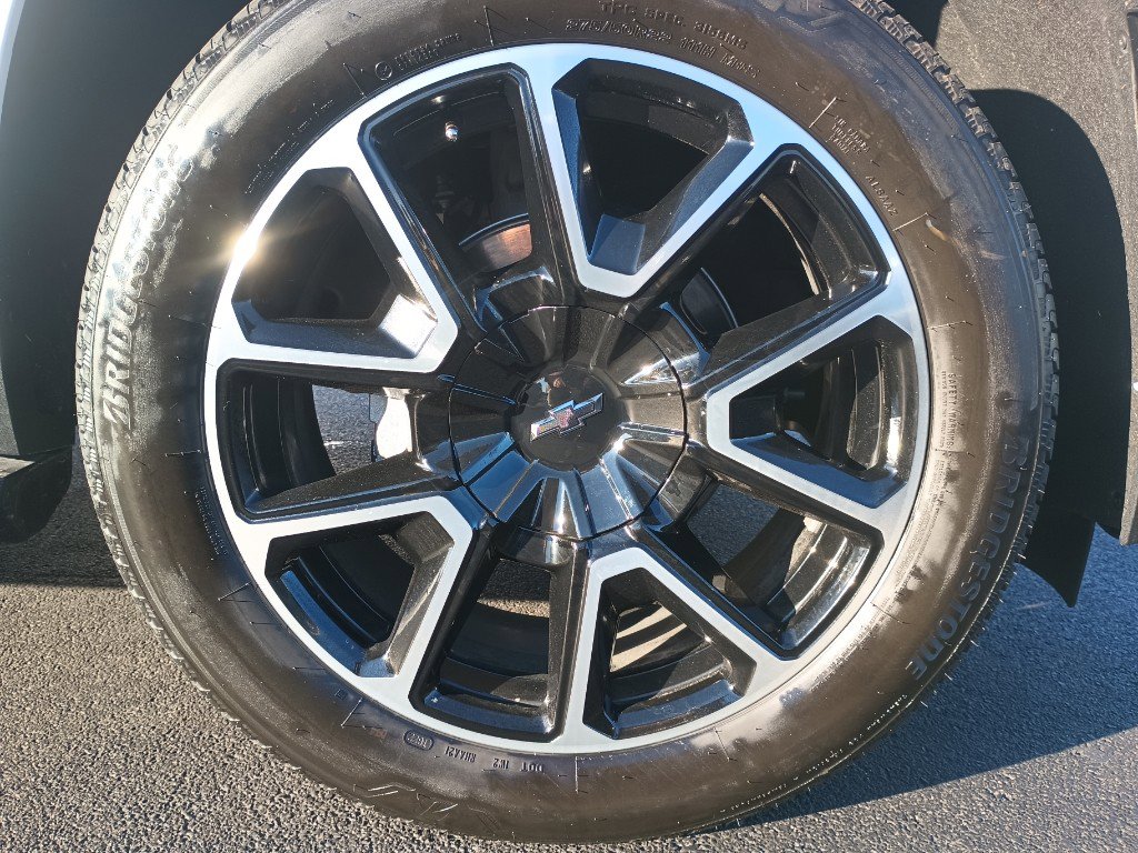 Used 2022 Chevrolet Tahoe RST w/ Sport Performance Package image 34