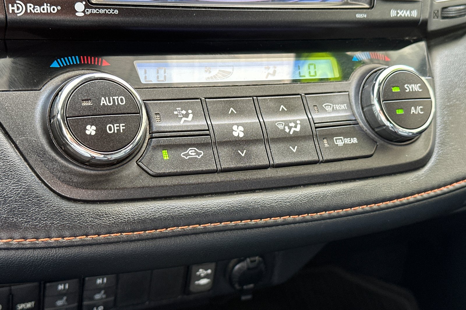 Used 2018 Toyota RAV4 SE w/ Power Extra Value Package AWD/4WD image 20