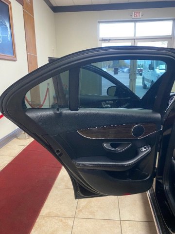 Used 2018 Mercedes-Benz C 300 Sedan image 12