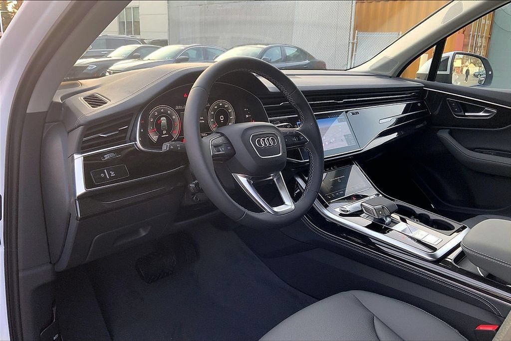 New 2026 Audi Q7 Premium Plus AWD/4WD image 9