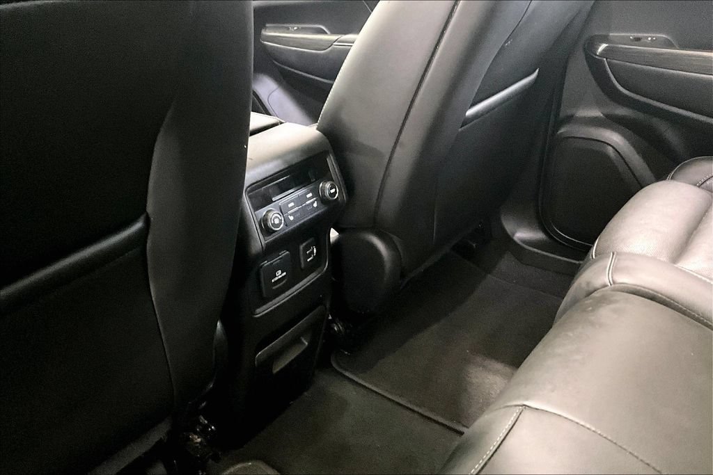 Used 2019 GMC Acadia SLT AWD/4WD image 10