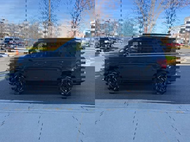 Certified 2023 Ford Expedition Limited image 4