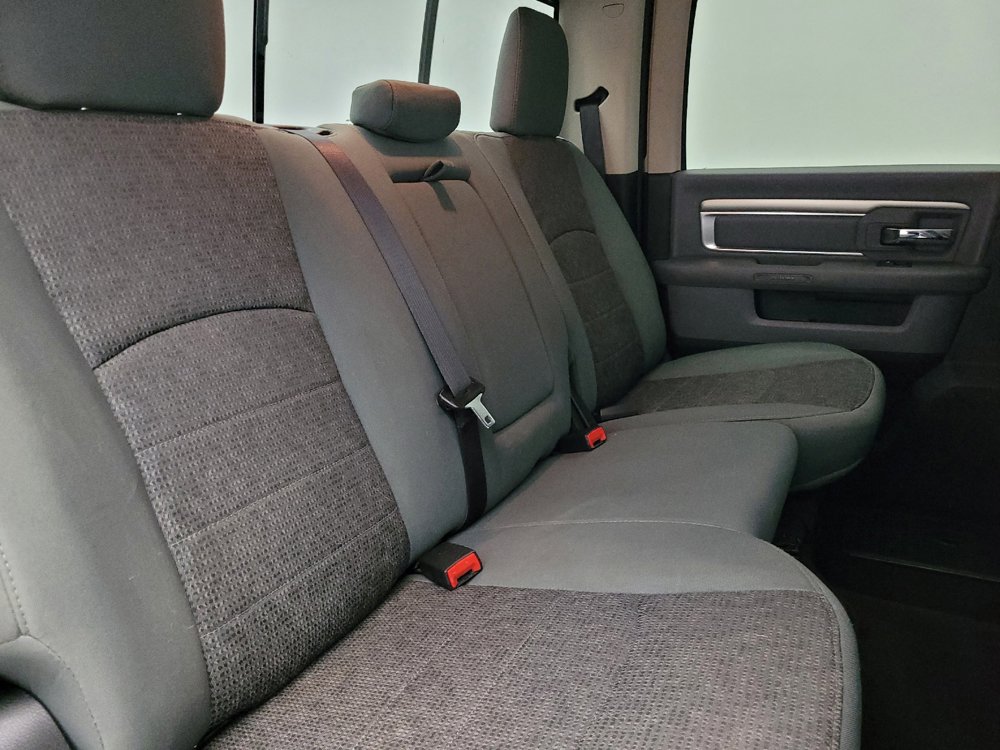 Used 2017 RAM 1500 Big Horn RWD image 19