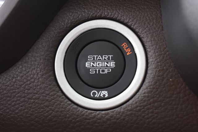 Used 2025 RAM 1500 Laramie w/ Laramie Southwest Edition AWD/4WD image 31