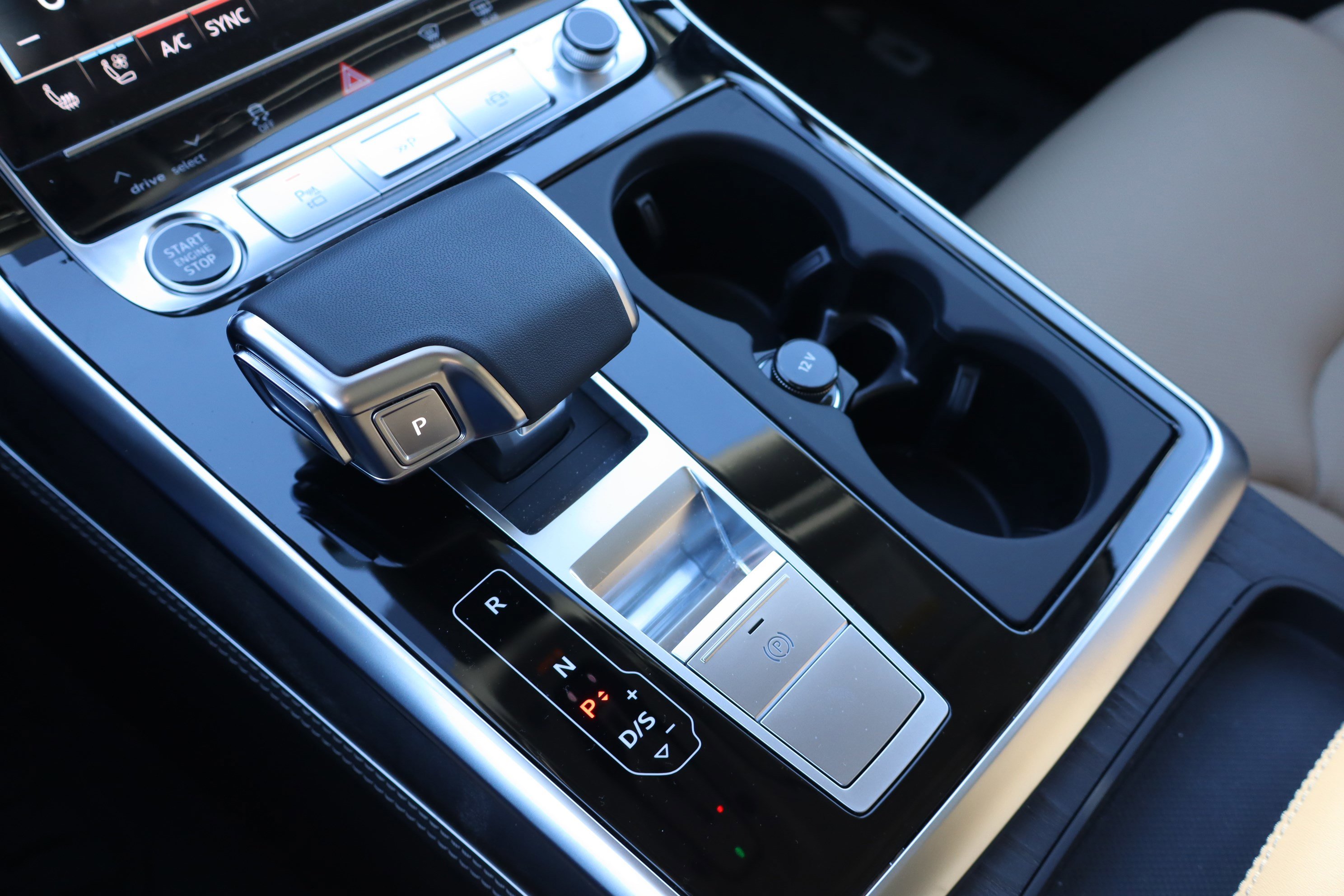 Used 2025 Audi Q7 3.0T Prestige w/ Prestige Package image 29