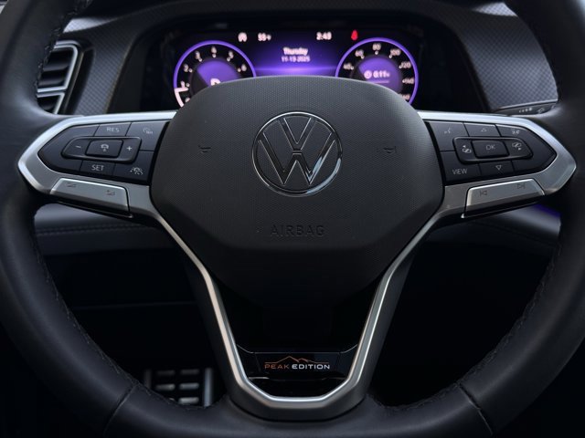 Used 2024 Volkswagen Atlas Peak Edition SE image 11