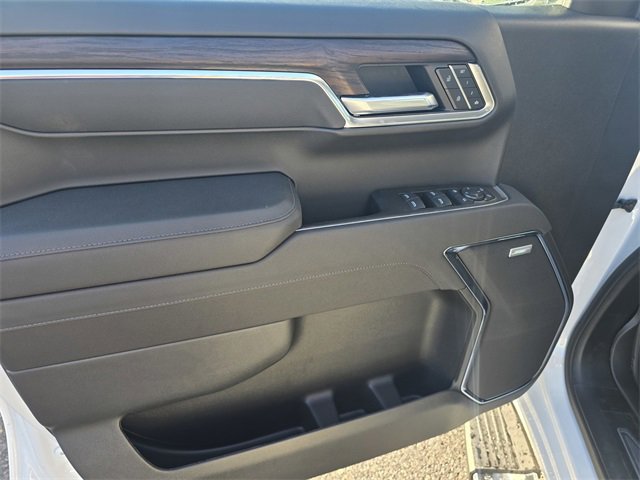 New 2026 GMC Sierra 1500 SLT image 19