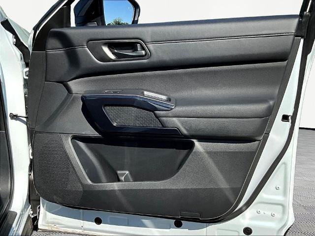 Certified 2026 Nissan Pathfinder SV AWD/4WD image 28