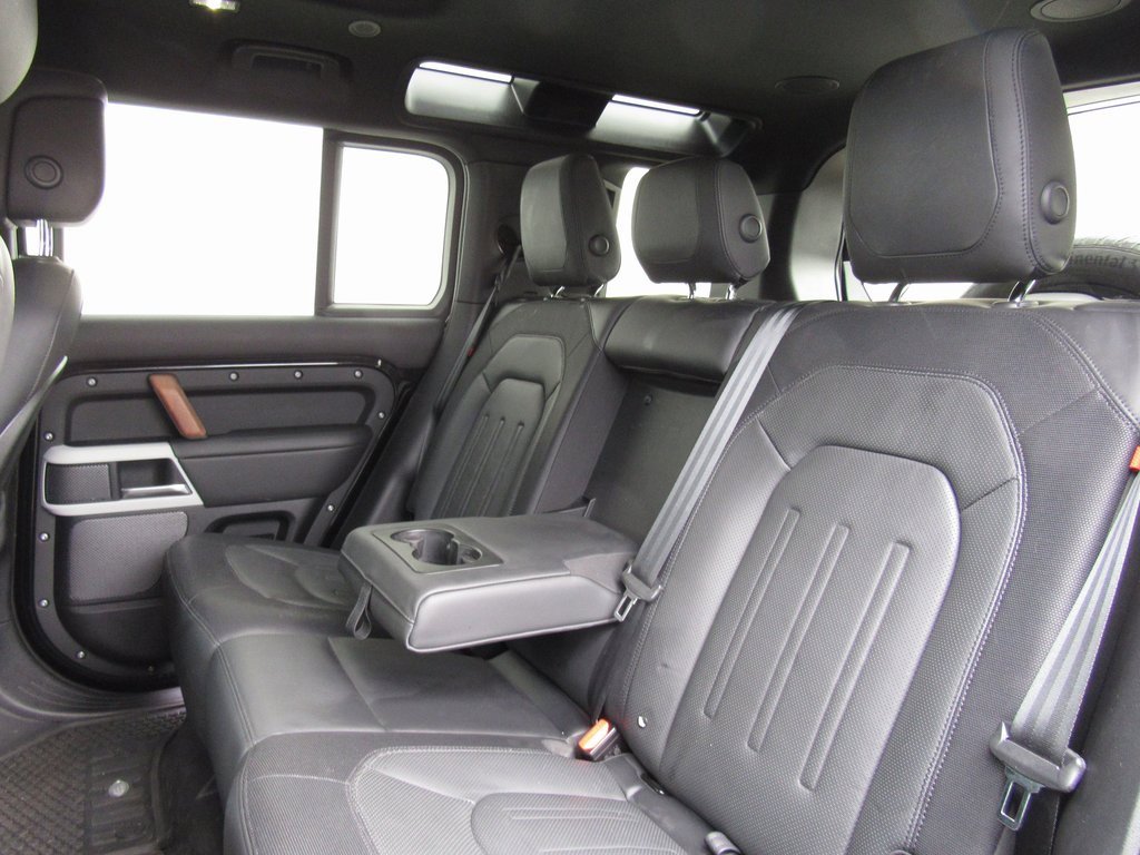 Used 2022 Land Rover Defender 110 X-Dynamic HSE image 17