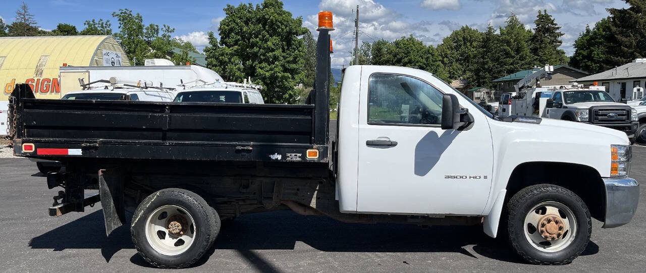 Used 2008 Chevrolet Silverado 3500 W/T w/ Snow Plow Prep Package AWD/4WD image 4