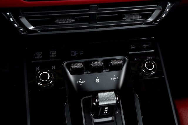 Used 2024 Porsche 911 Targa 4 GTS image 42