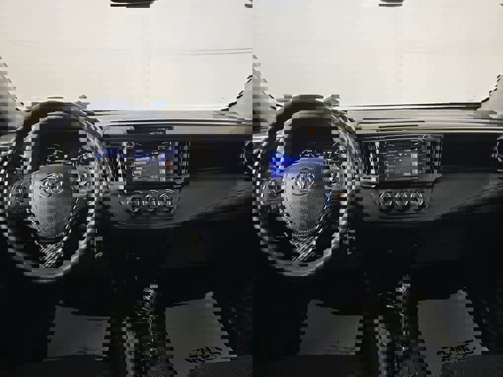 Used 2018 Toyota RAV4 LE w/ All Weather Liner Package image 26