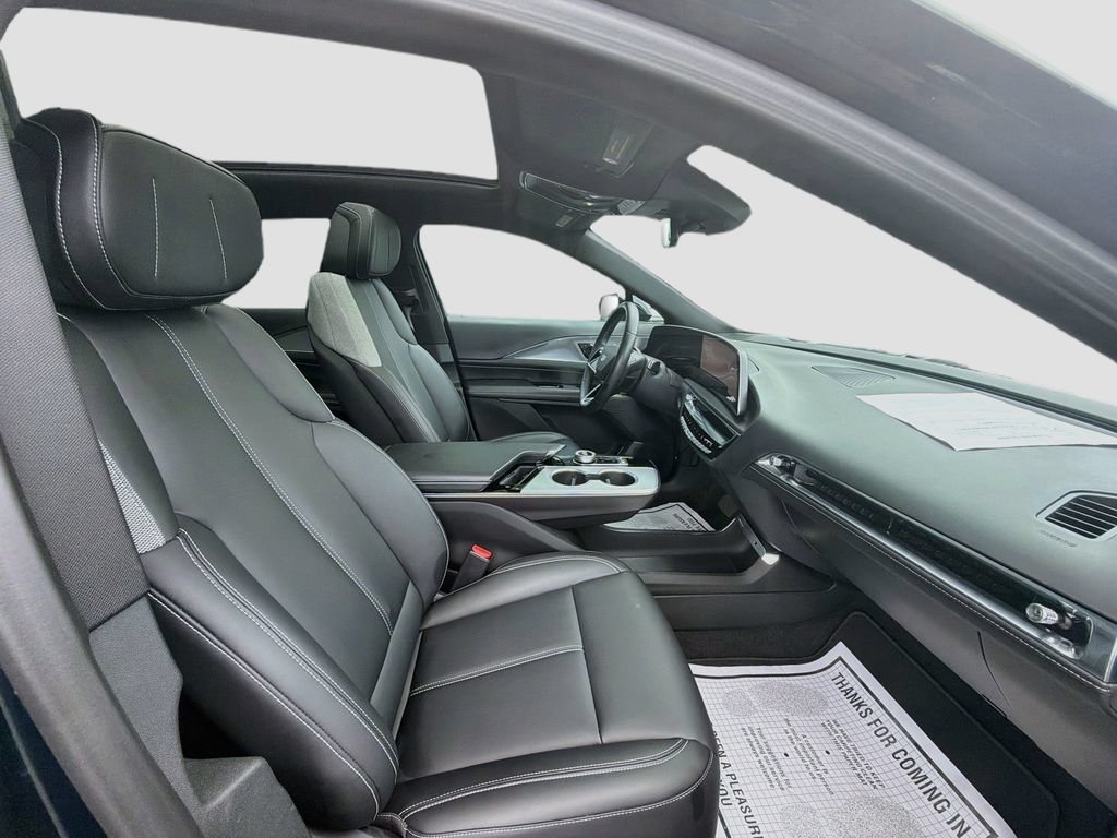 Certified 2024 Cadillac Lyriq Tech w/ Driver Assist Package RWD image 32