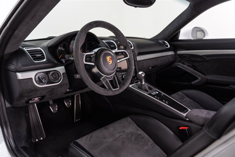 Used 2016 Porsche Cayman GT4 RWD image 84
