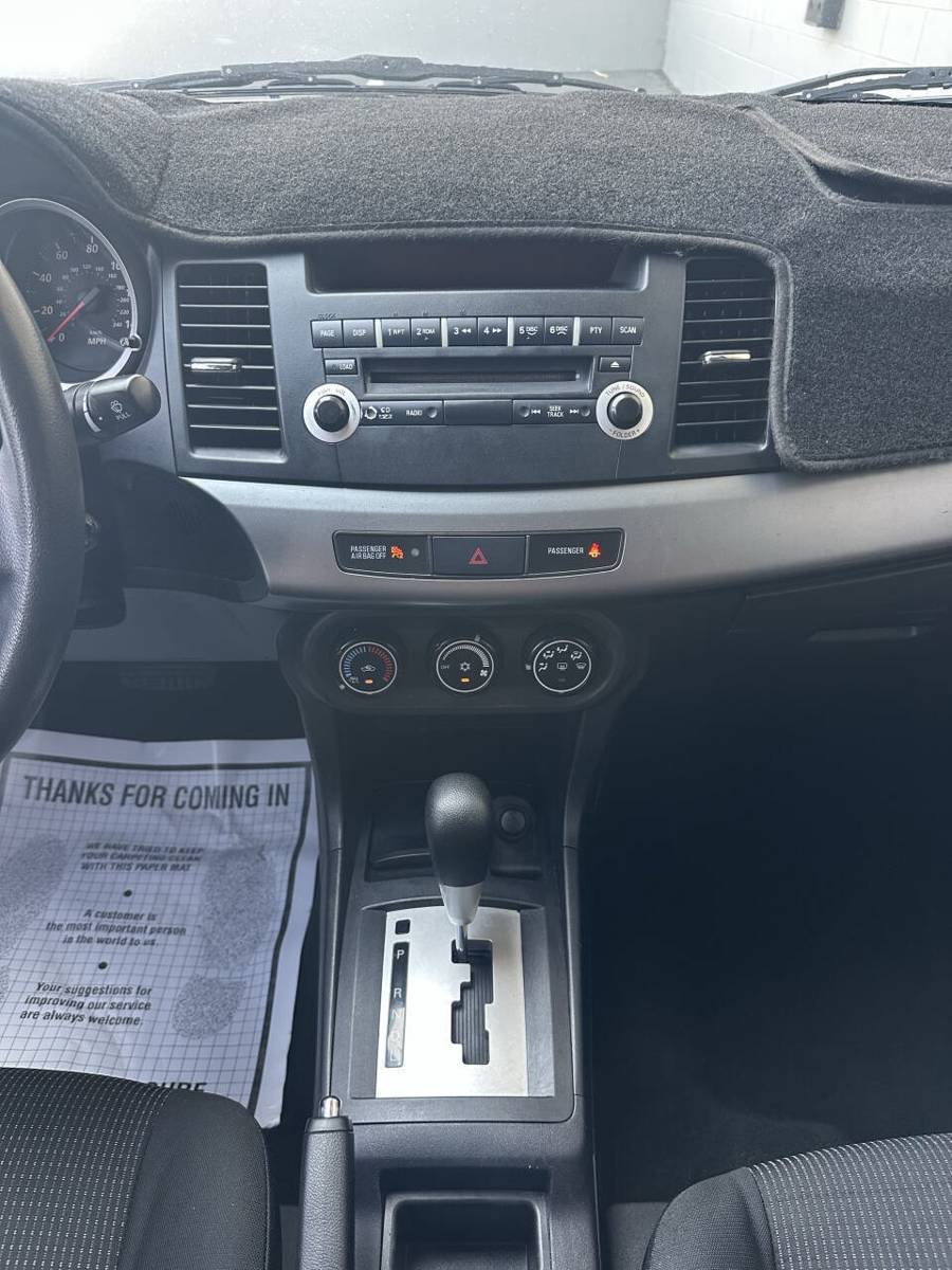 Used 2011 Mitsubishi Lancer ES FWD image 11