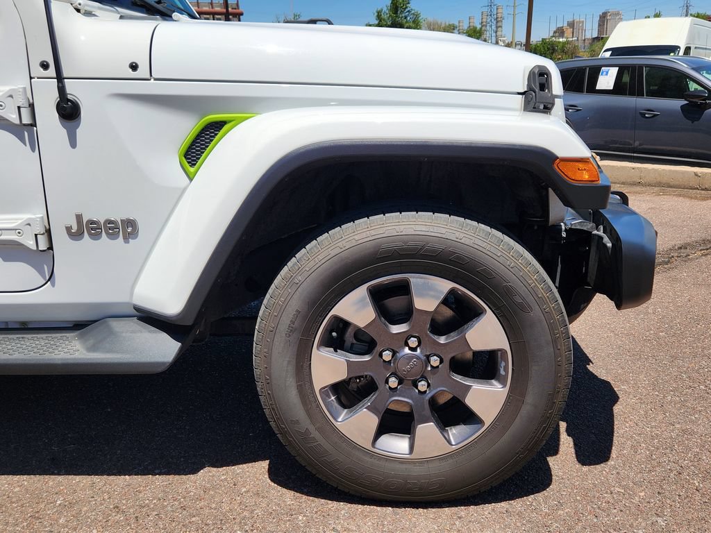 Used 2018 Jeep Wrangler Unlimited Sahara AWD/4WD image 29