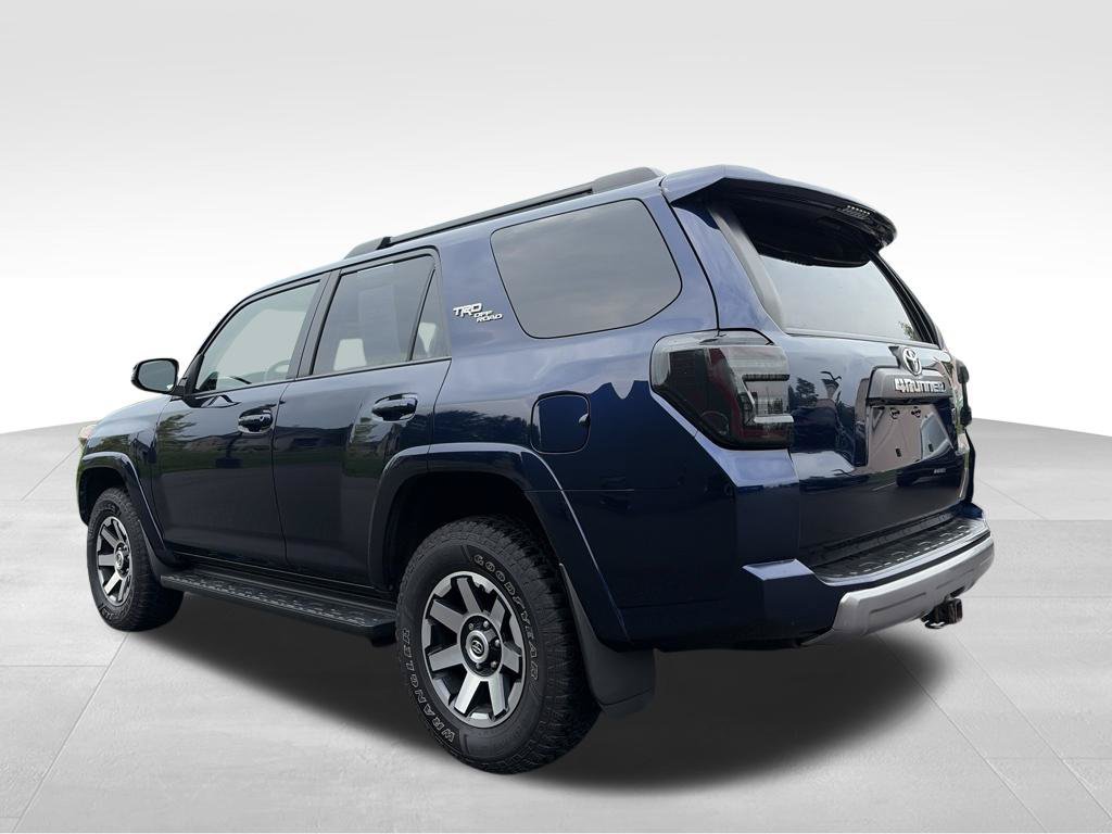 Used 2019 Toyota 4Runner TRD Off-Road Premium AWD/4WD image 15