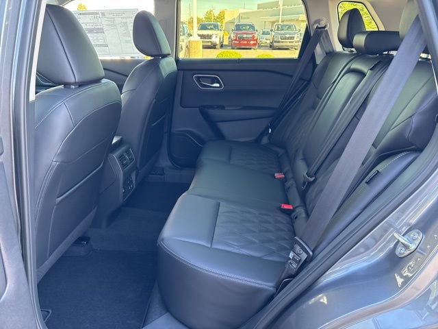 New 2026 Nissan Rogue Platinum w/ Platinum Premium Package image 13