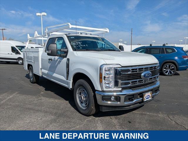 New 2025 Ford F350 XL w/ XL Chrome Package image 7