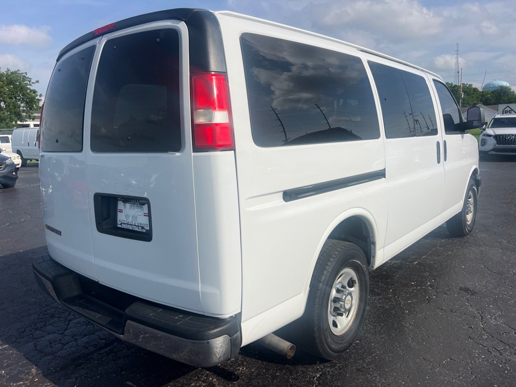 Used 2012 Chevrolet Express 3500 LT w/ LT Preferred Equipment Group RWD image 7