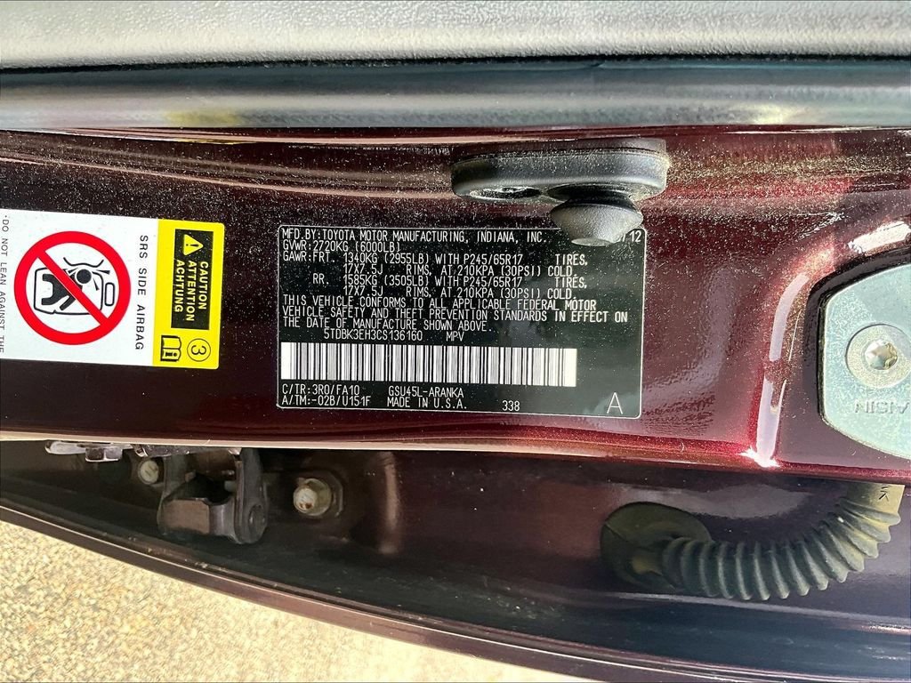 Used 2012 Toyota Highlander 4WD w/ Tech Pkg image 9