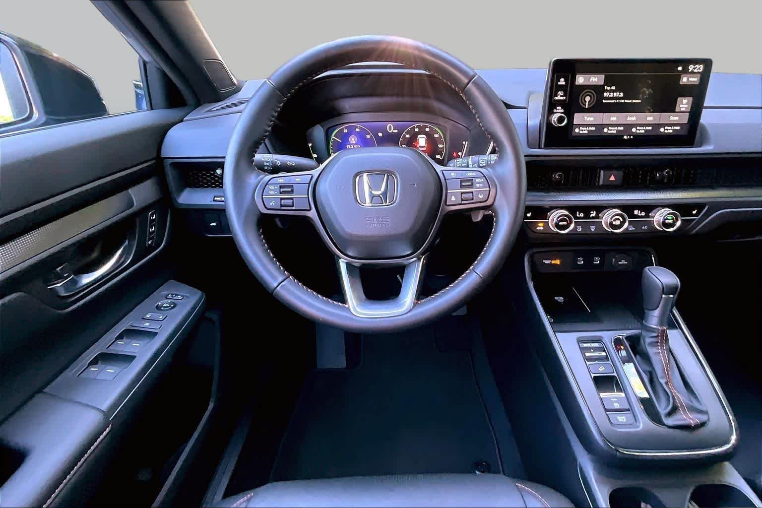 Used 2026 Honda CR-V Sport-L image 6