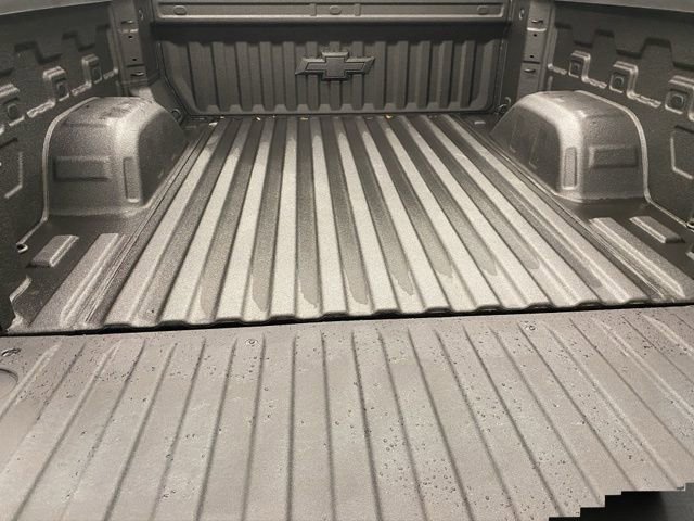 New 2025 Chevrolet Silverado 1500 High Country w/ Midnight Edition image 25
