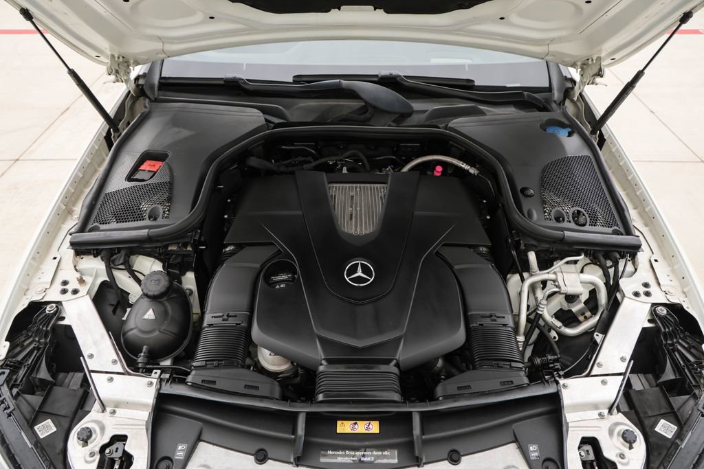 Used 2018 Mercedes-Benz E 400 4MATIC Coupe image 17