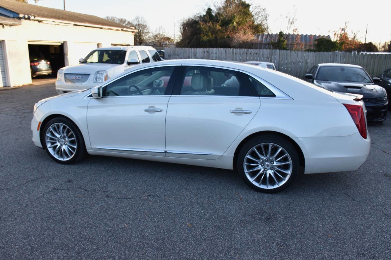 Used 2013 Cadillac XTS Platinum image 4