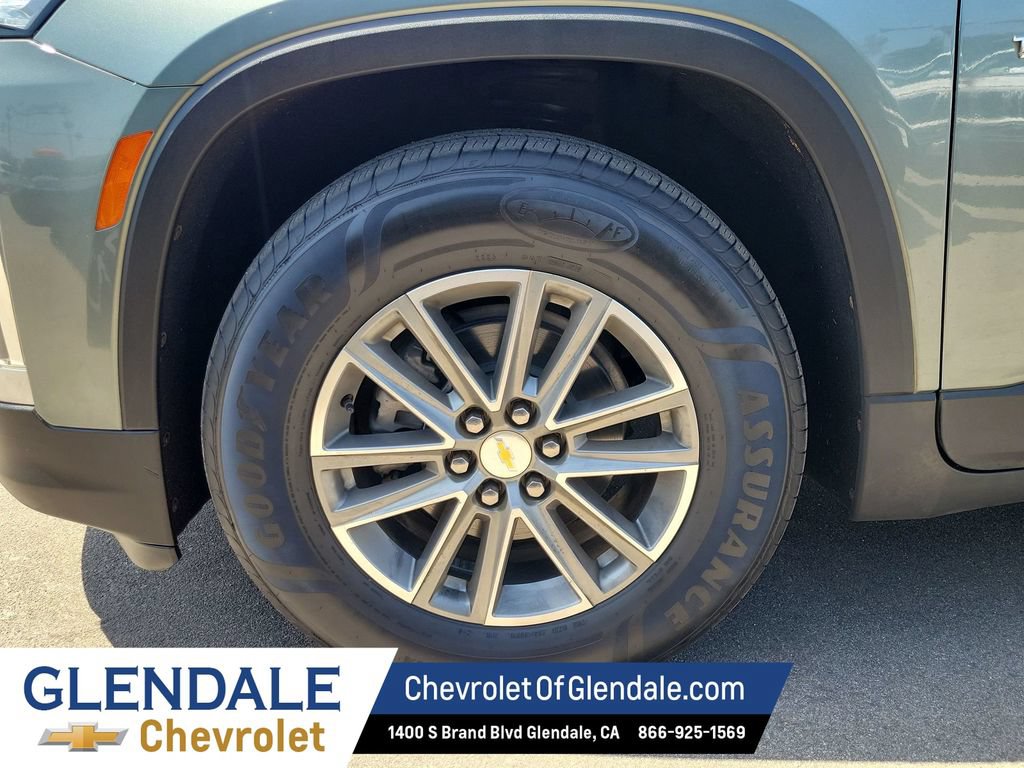 Certified 2023 Chevrolet Traverse LT FWD image 18