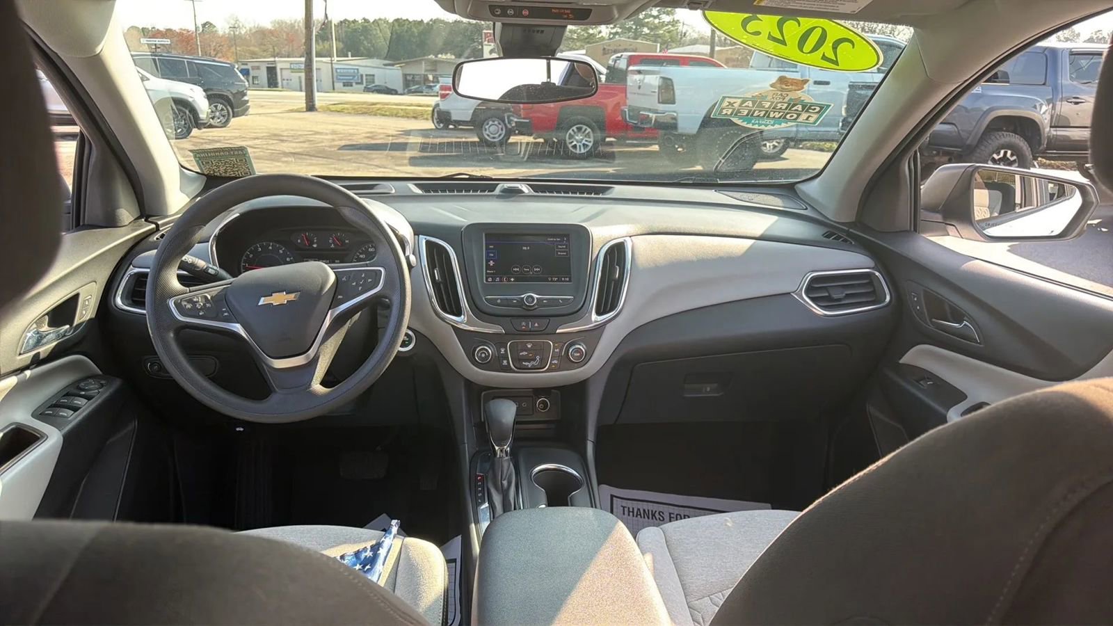 Used 2023 Chevrolet Equinox LS AWD/4WD image 13