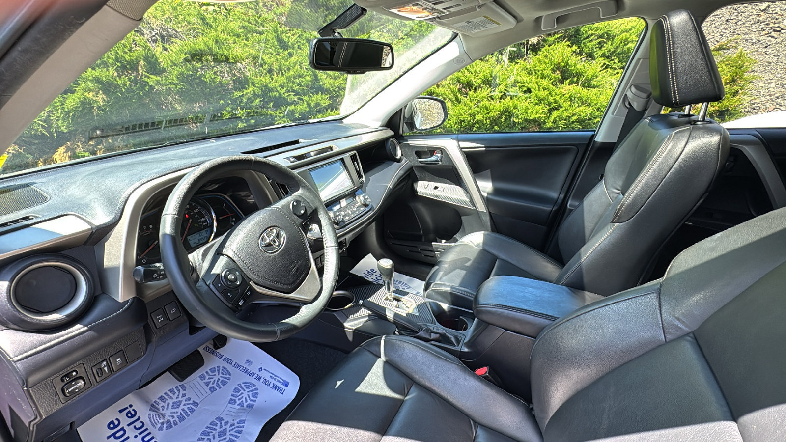 Used 2015 Toyota RAV4 Limited AWD/4WD image 14