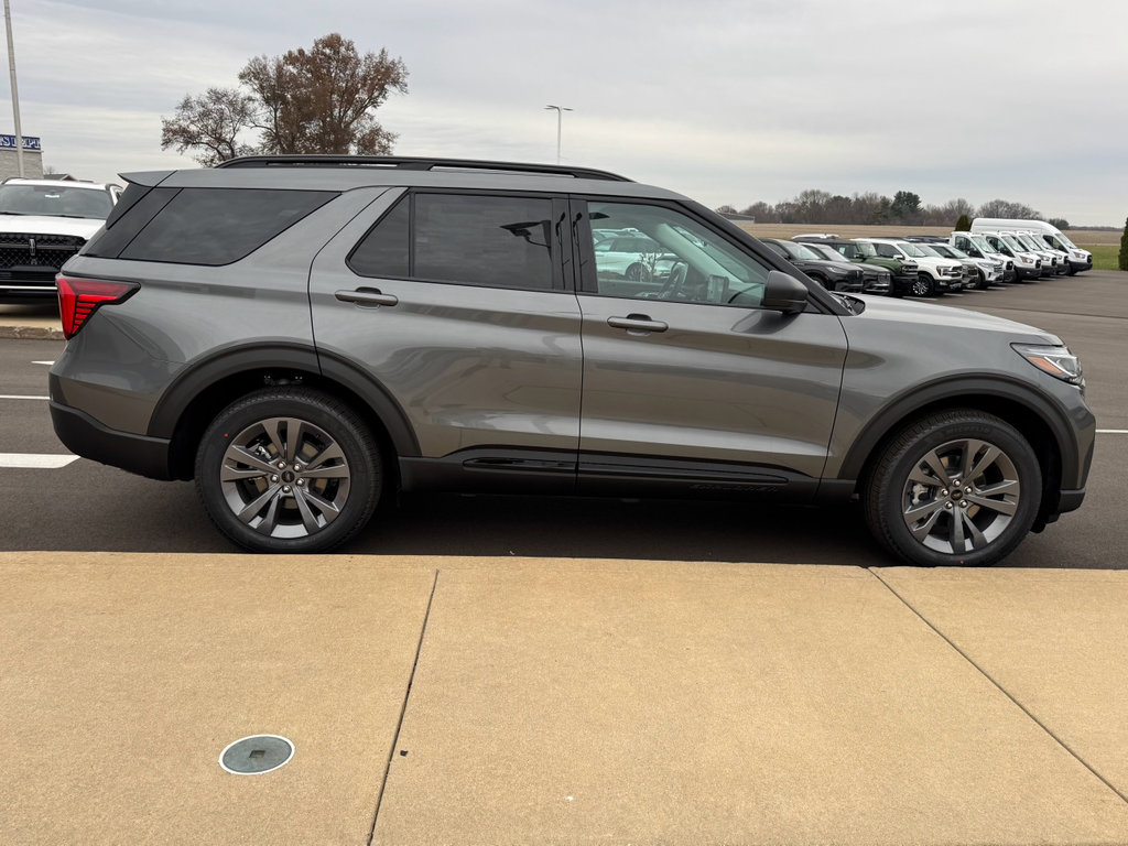 New 2026 Ford Explorer Active w/ Active Comfort Package image 12