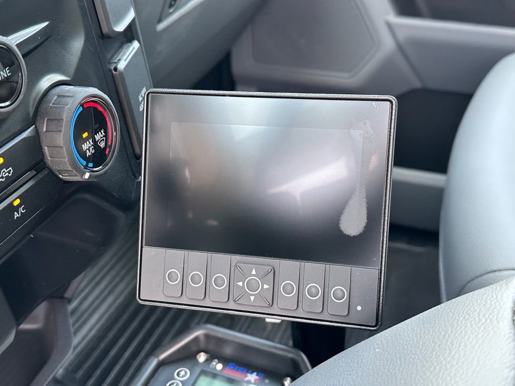 New 2025 Ford F550 4x4 Supercab Super Duty image 23