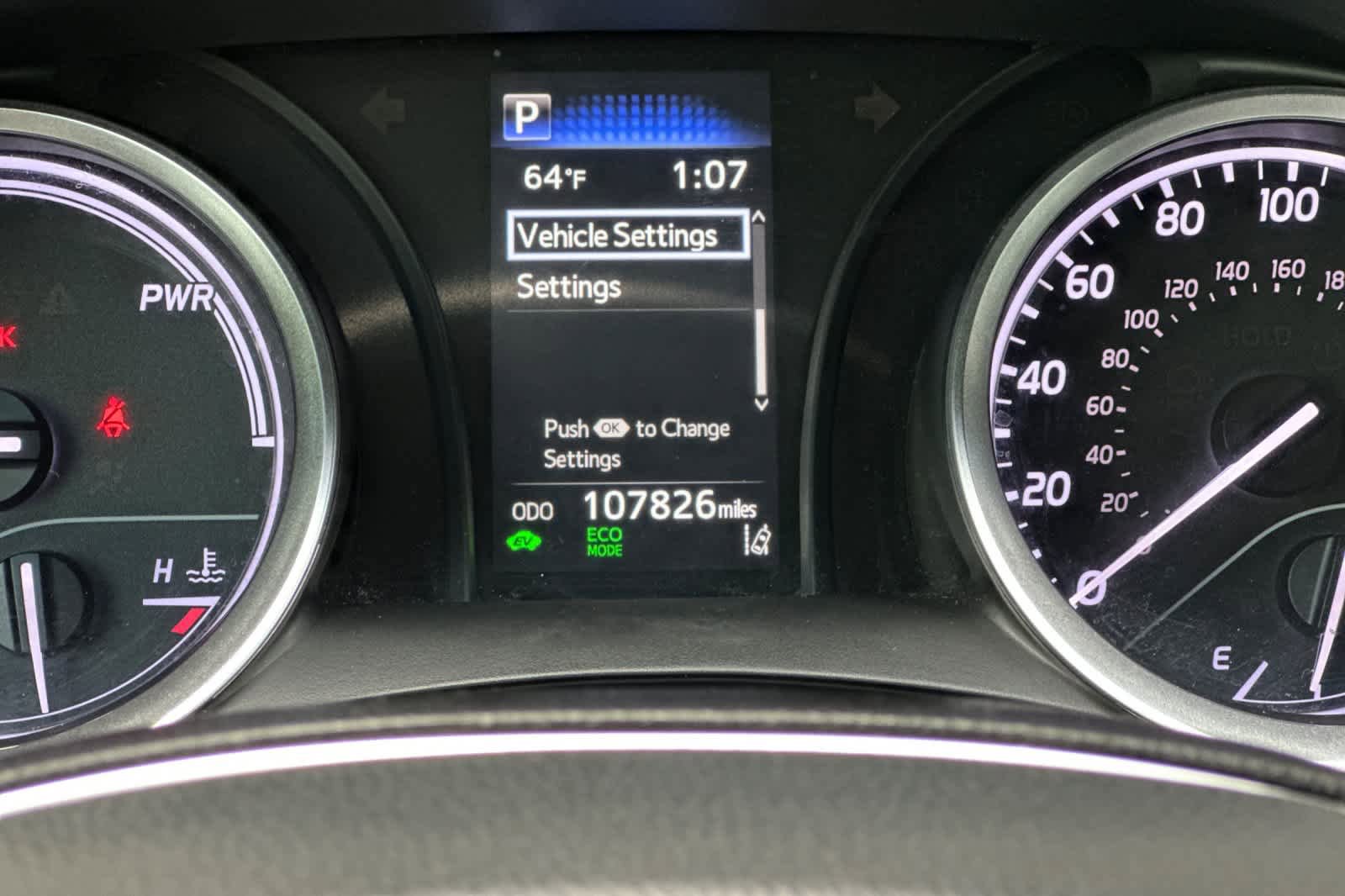 Used 2022 Toyota Camry LE FWD image 27